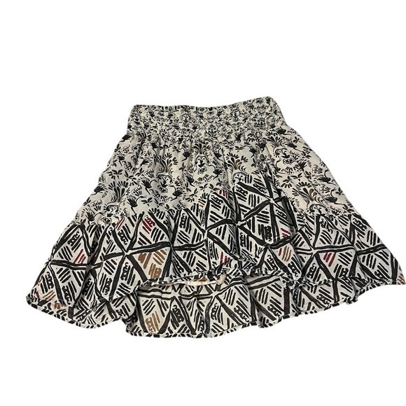 Free People Melissa Tiered Black & Cream Floral Mini Skirt Elastic Waist Size XS - Picture 3 of 8